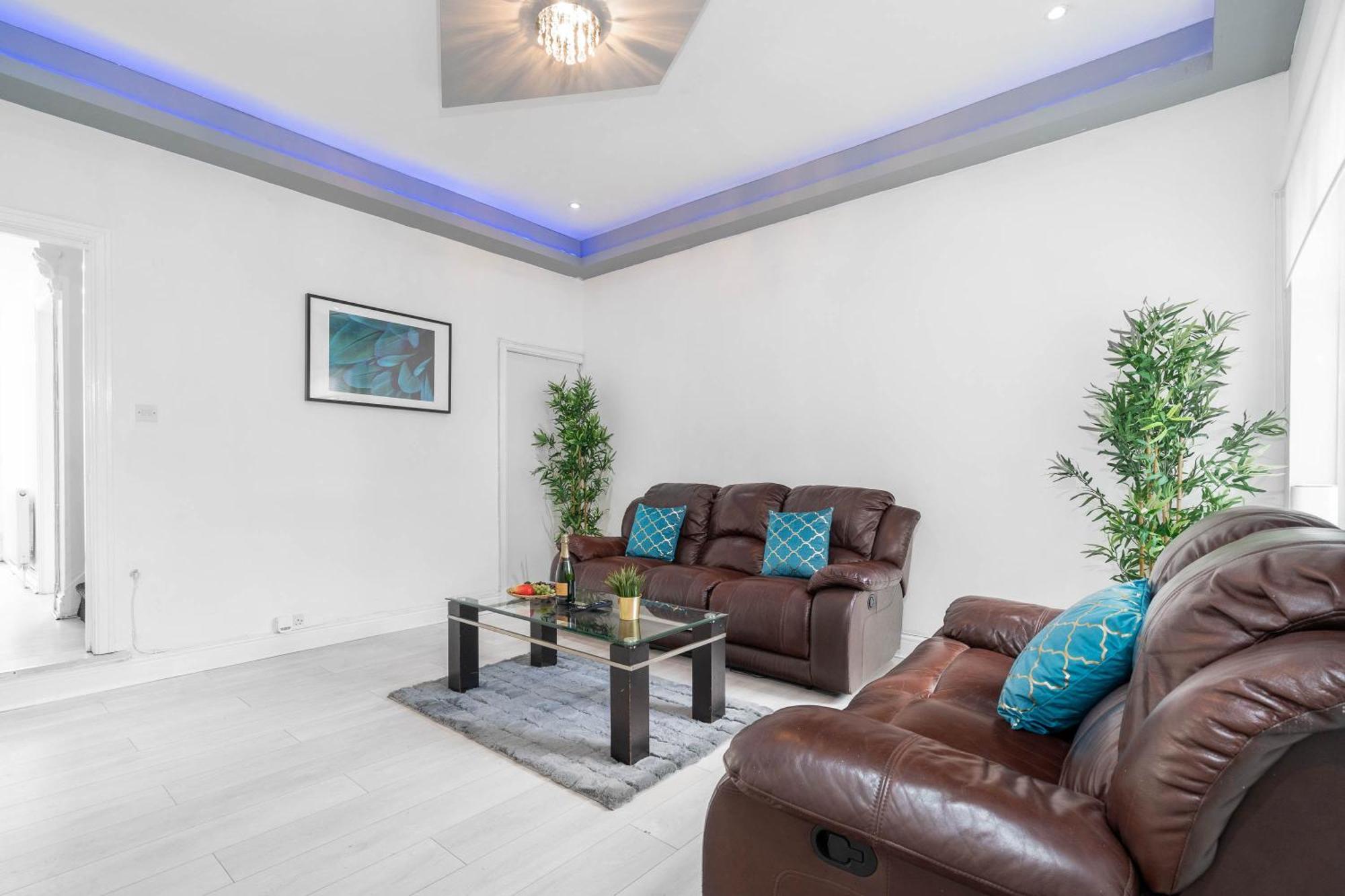 Five Bedroom Townhouse - Near City Centre - Edgbaston - On Street Parking - Wifi - Netflix - 974P Бірмінгем Екстер'єр фото